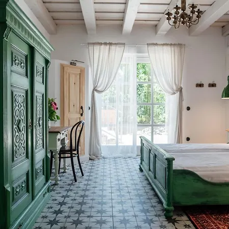 Hazai Provence Szálloda 4*