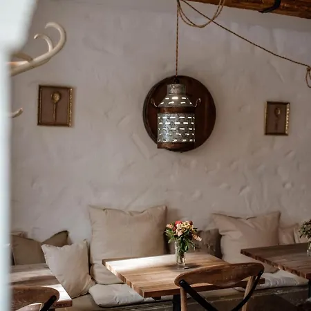Hazai Provence Szálloda 4*