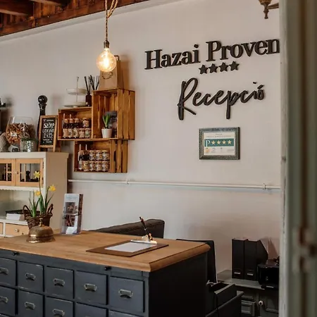Hazai Provence Szálloda Kapolcs