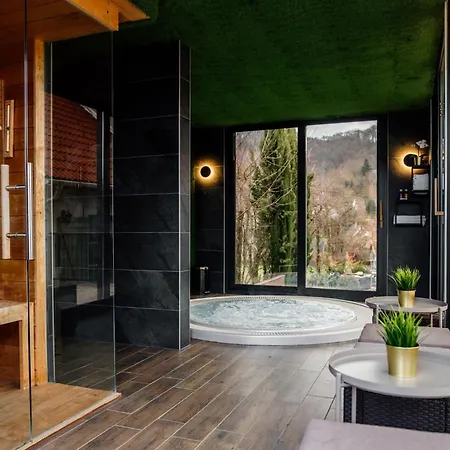 Hazai Provence Szálloda 4*