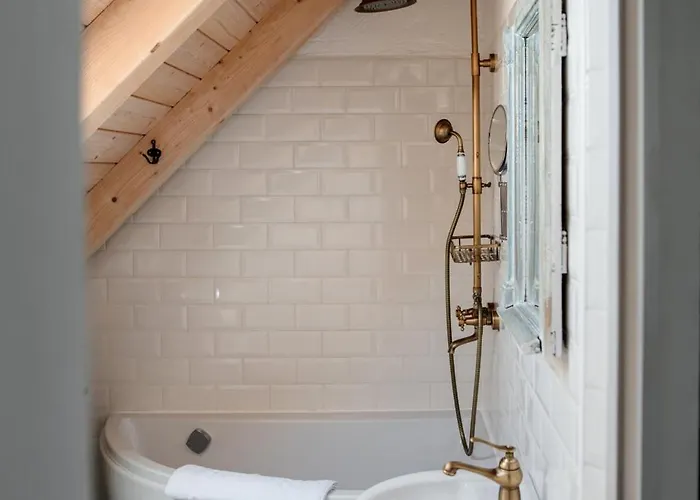 Hazai Provence 4* קפולץ'